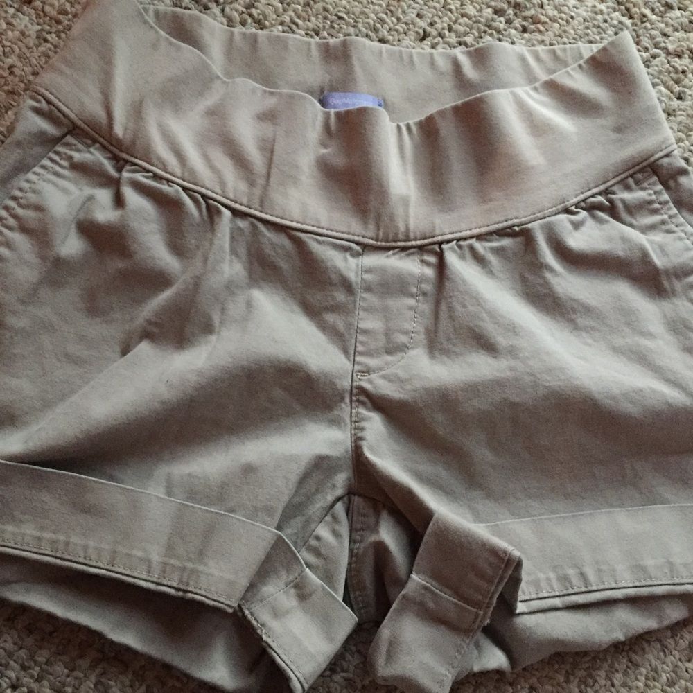 Cute shorts by GapMaternity in size 4